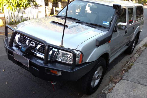 IMG_20170201, Ute after snorkel, small.jpg (215.57 KiB) Viewed 25645 times My Navarra with winch & snorkel fitted.